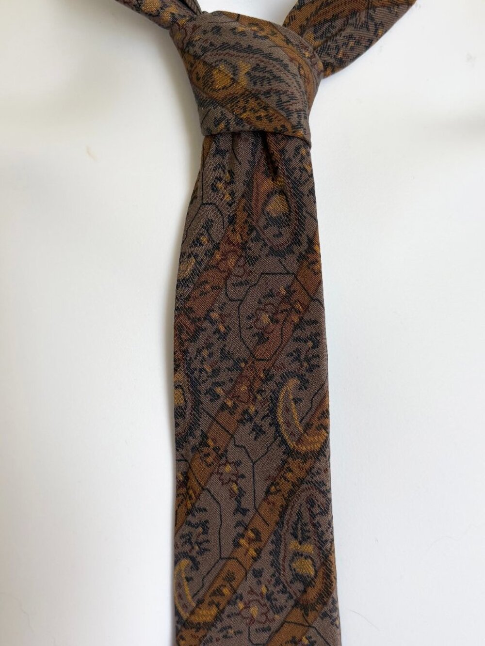 Vintage Missoni 100% Matte Silk Tie Skinny Made in Italy Brown Paisley Stripes